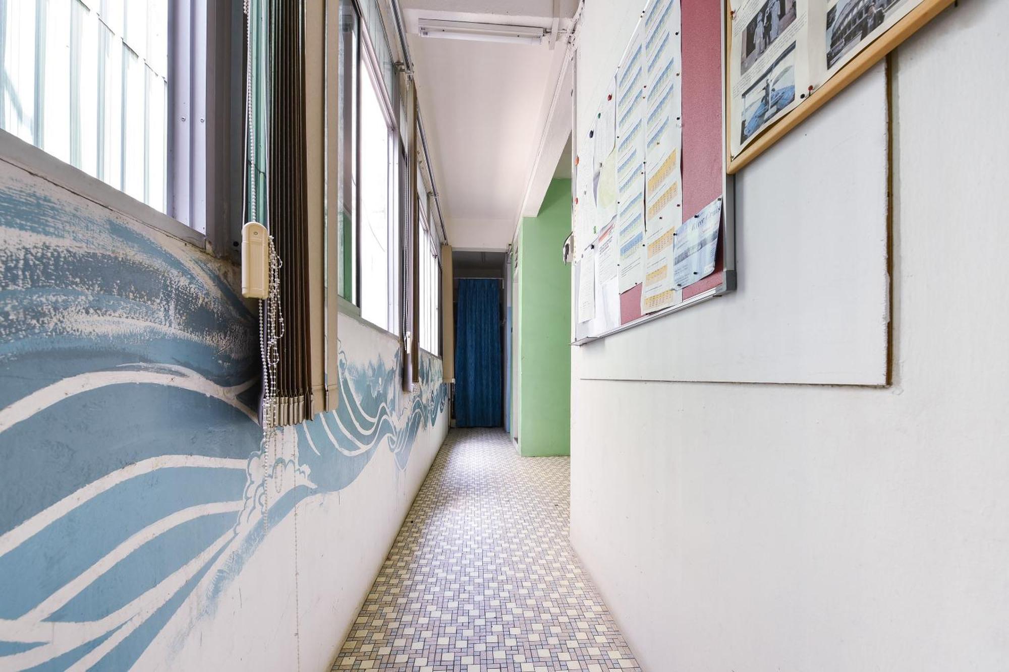 Spot On 89872 Kuantan Backpackers Hotel Buitenkant foto